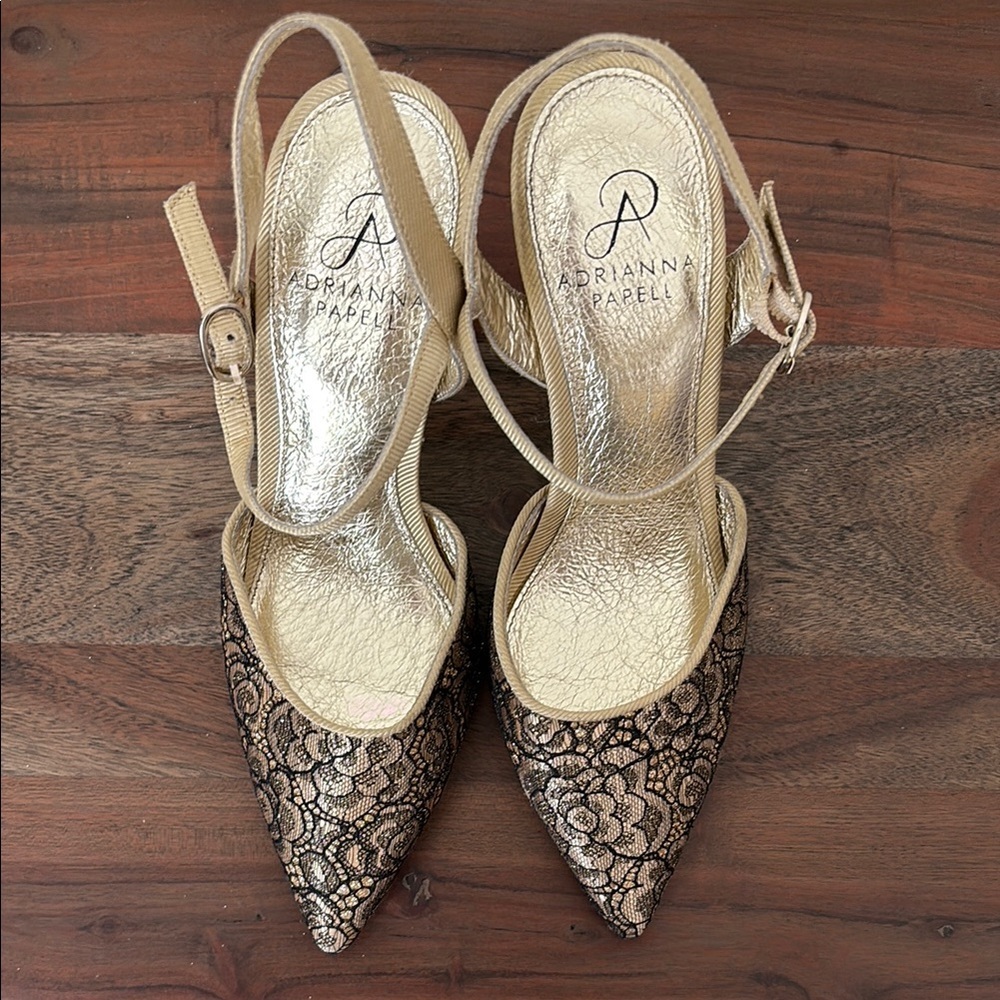 Adrianna Papell Gold and Black Heels with Ankle Strap. 5.5 - Picture 3 of 7